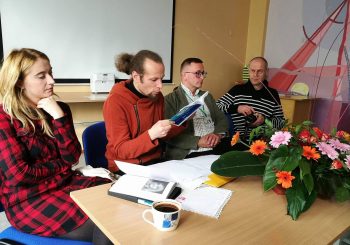 TARPTAUTINIO POEZIJOS FESTIVALIO DALYVIAI – MOKYKLOS SVEČIAI