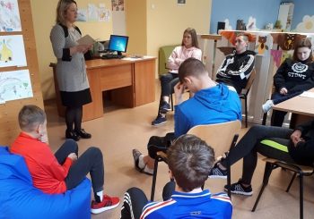 SANATORINĖSE KLASĖSE PAMINĖTOS MAIRONIO 155-OSIOS GIMIMO METINĖS