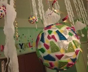 KŪRYBINGAS KALĖDŲ LAUKIMAS SANATORINĖSE KLASĖSE