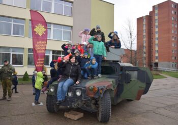 KARIUOMENĖS DIENĄ – KARTU SU LIETUVOS SAVANORIAIS