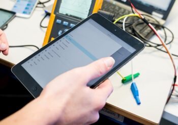 PAGALBA TECHNOLOGIJŲ NAUDOJIMO KLAUSIMAIS