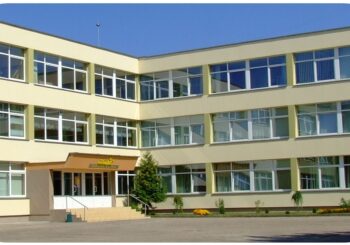 NUO RUGSĖJO  KVIEČIAME DIRBTI MŪSŲ MOKYKLOJE  PRADINIO UGDYMO IR MUZIKOS MOKYTOJUS