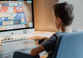 INFORMACIJA DĖL 5-8 ir 10 KLASIŲ MOKINIŲ MOKYMO(SI) NUOTOLINIU BŪDU LAPKRIČIO 3-6 DIENOMIS