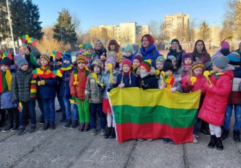 ŠVENTĖME KOVO 11-ĄJĄ